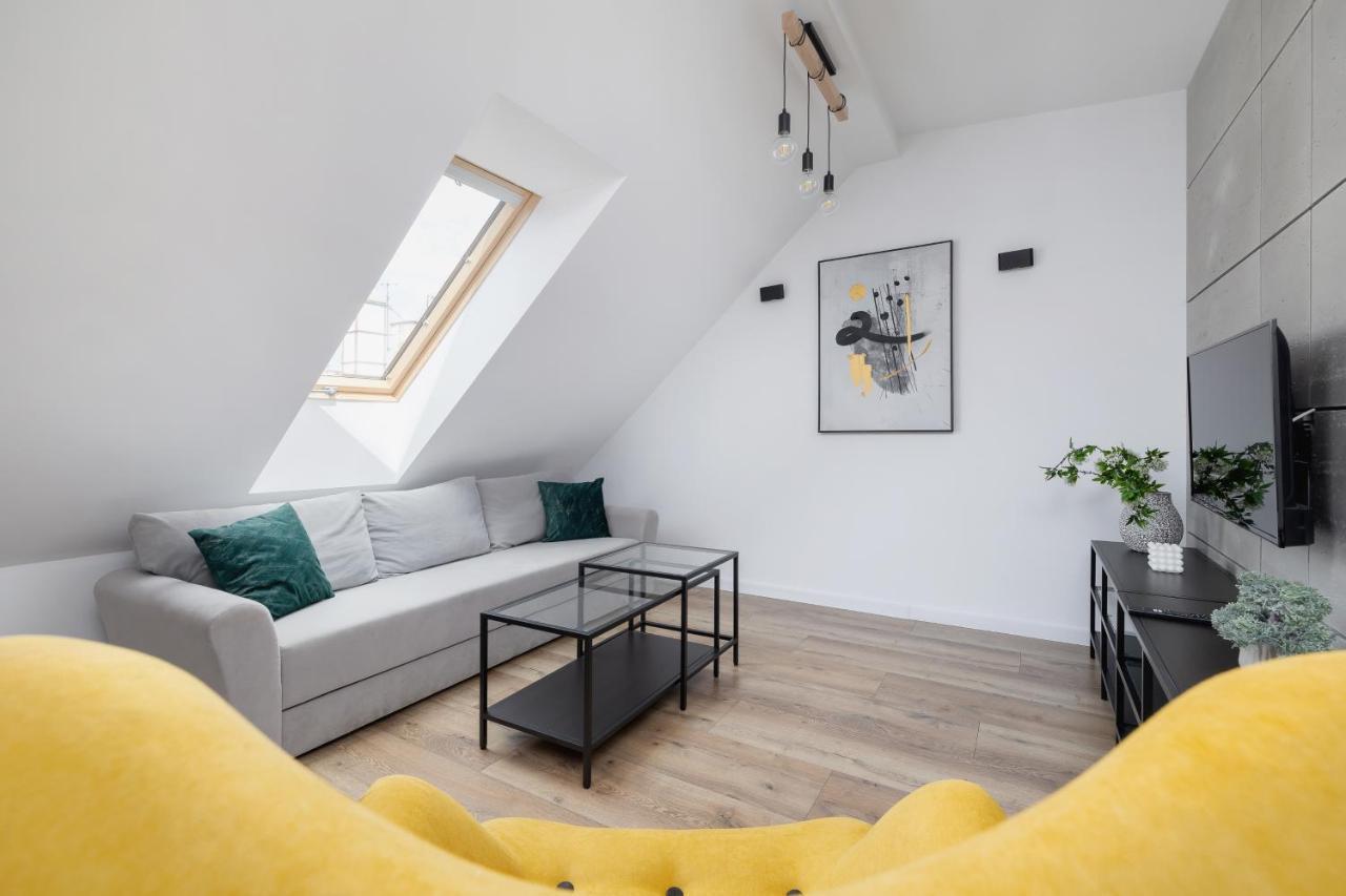 Cosy Apartments Kosciuszki Near The Main Train Station By Noclegi Renters Kattowitz Exterior foto