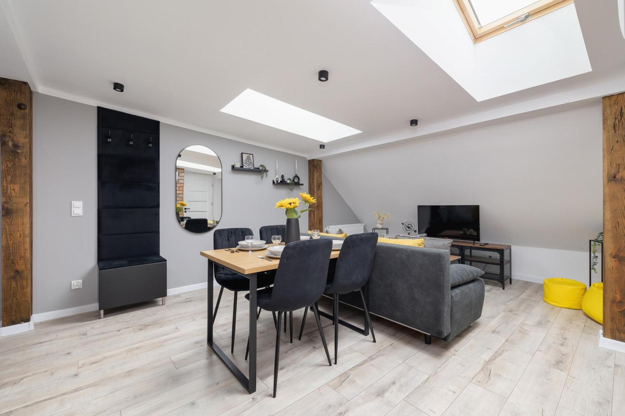 Cosy Apartments Kosciuszki Near The Main Train Station By Noclegi Renters Kattowitz Exterior foto